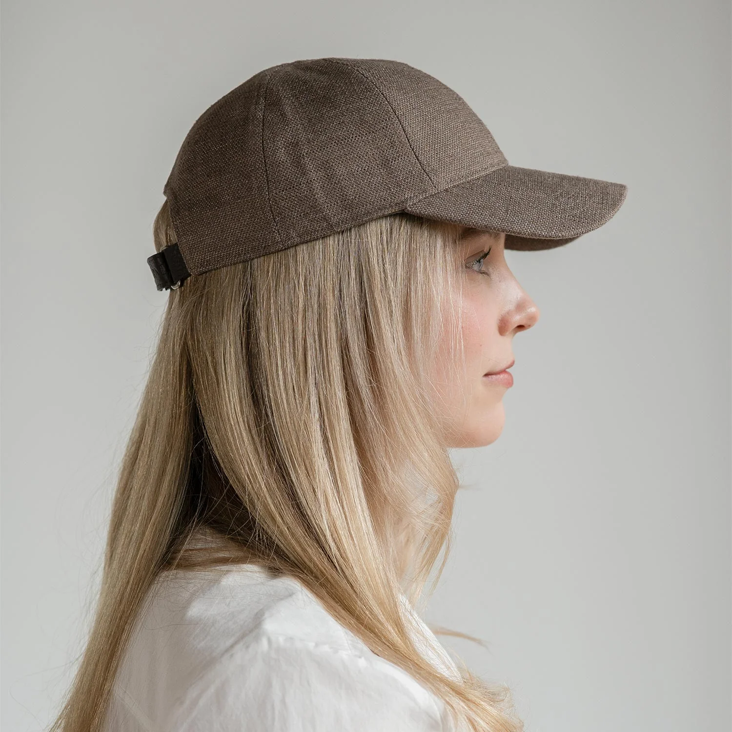 Linen Cap (Bark Brown) - Image 3