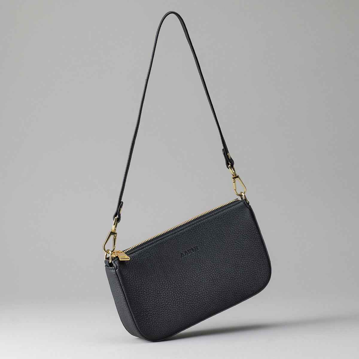 Sola Handbag (Black) - Image 6